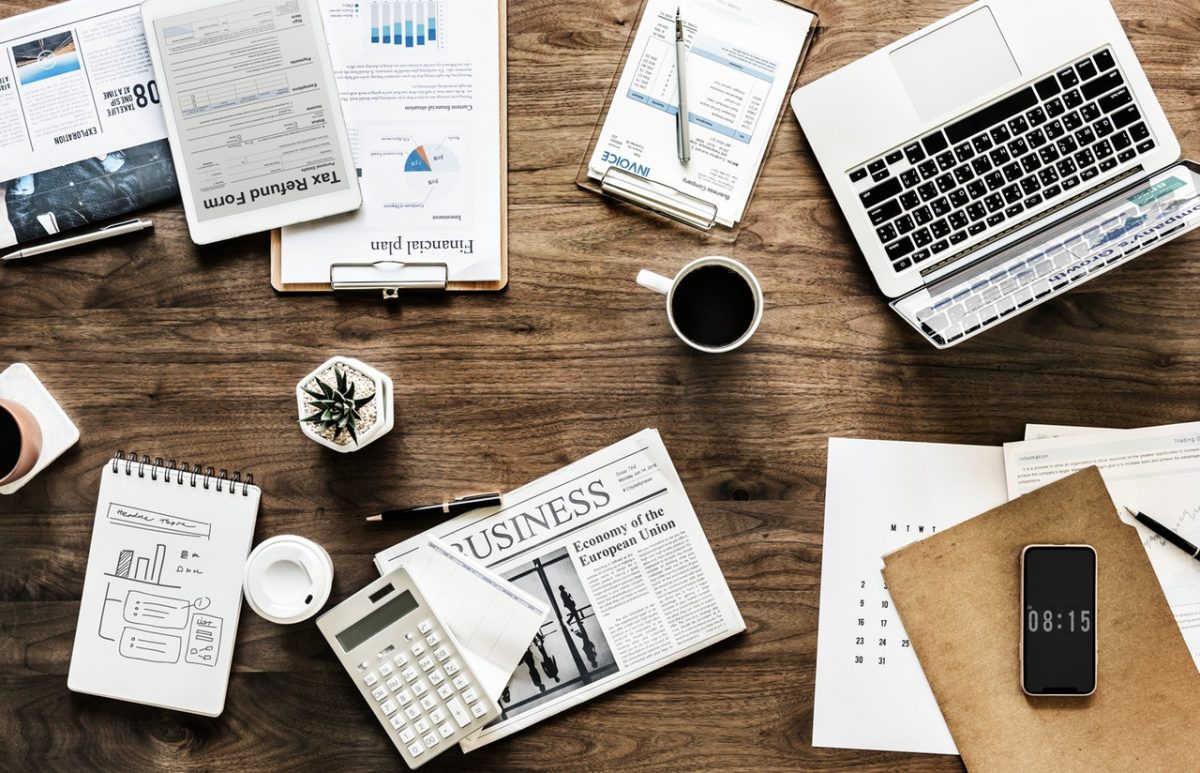 3 Reasons You Should Outsource Your Digital Marketing  (And 3 Ways to Save Time if You Can’t!)